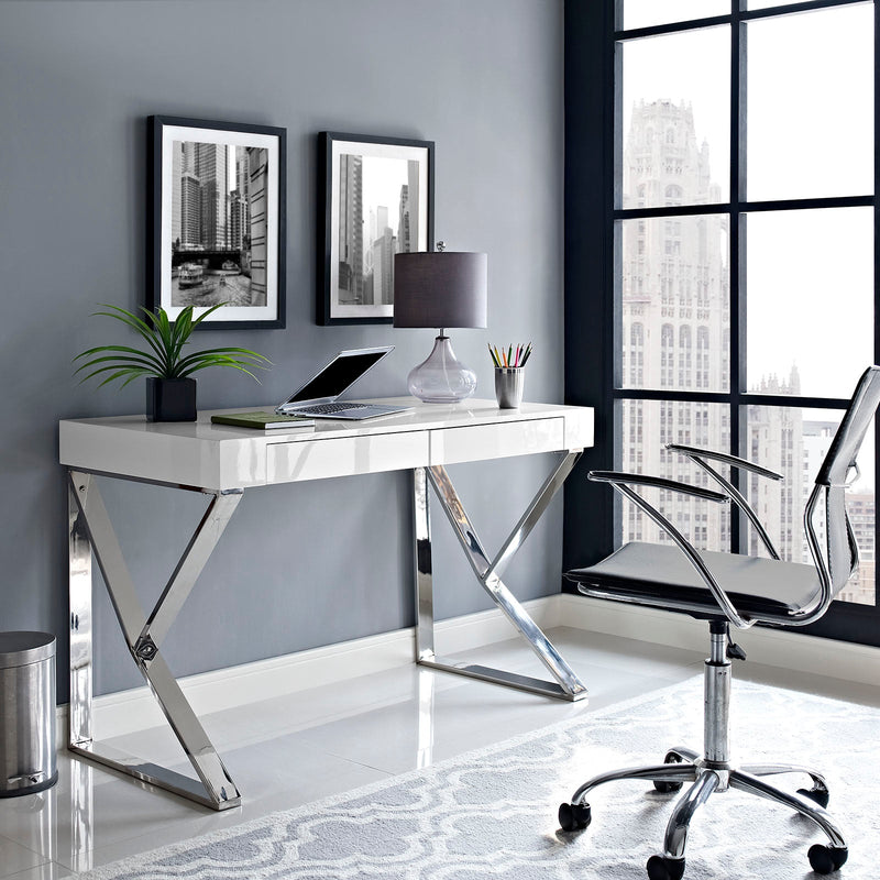 Jadiel Desk