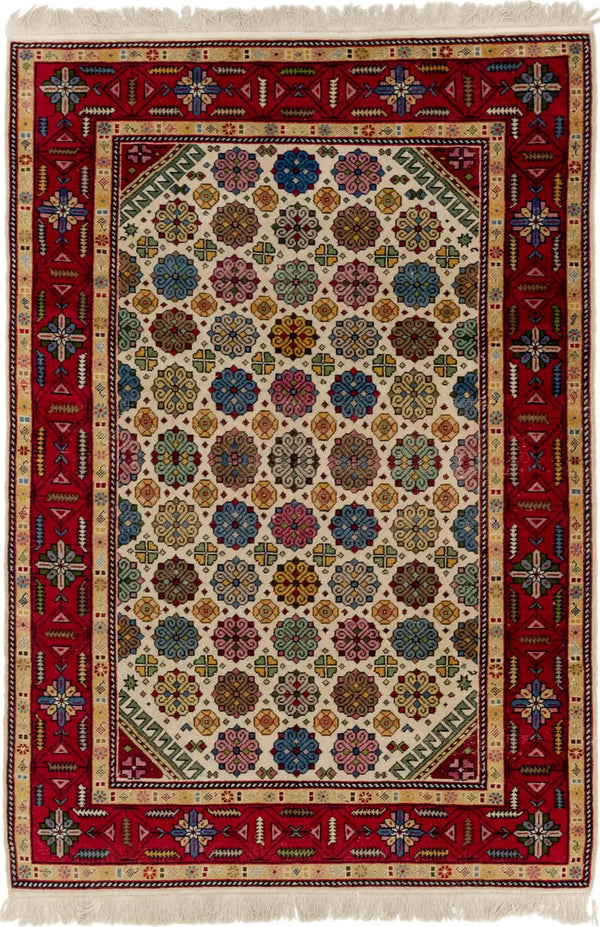 Emerie Fascinating Rectangle Area Rug